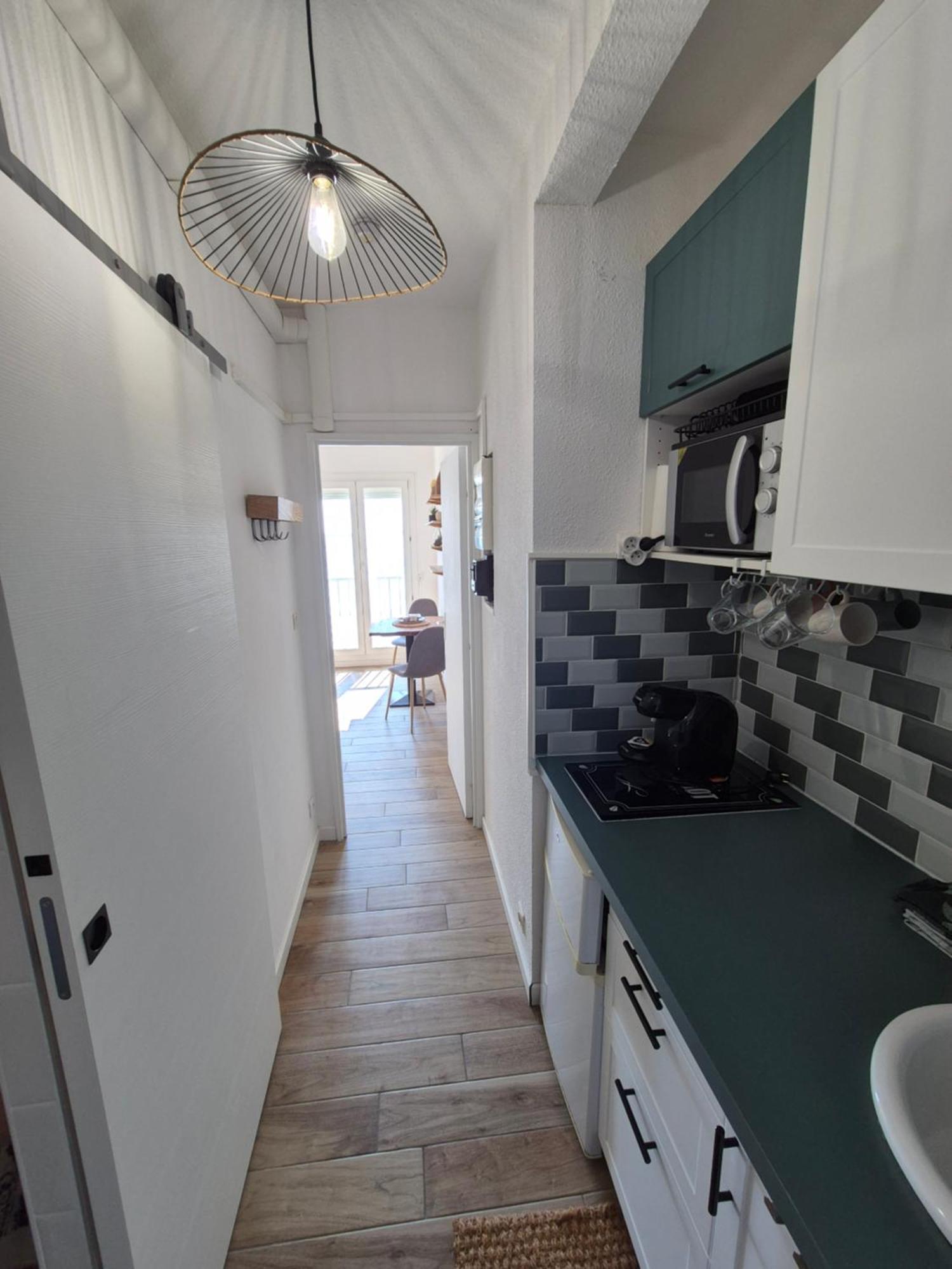 19m2 Classe 1, Vue Sur Etang De Thau, 200m Des Cures, 2eme Etage Sans Ascenseur Appartement Balaruc-les-Bains